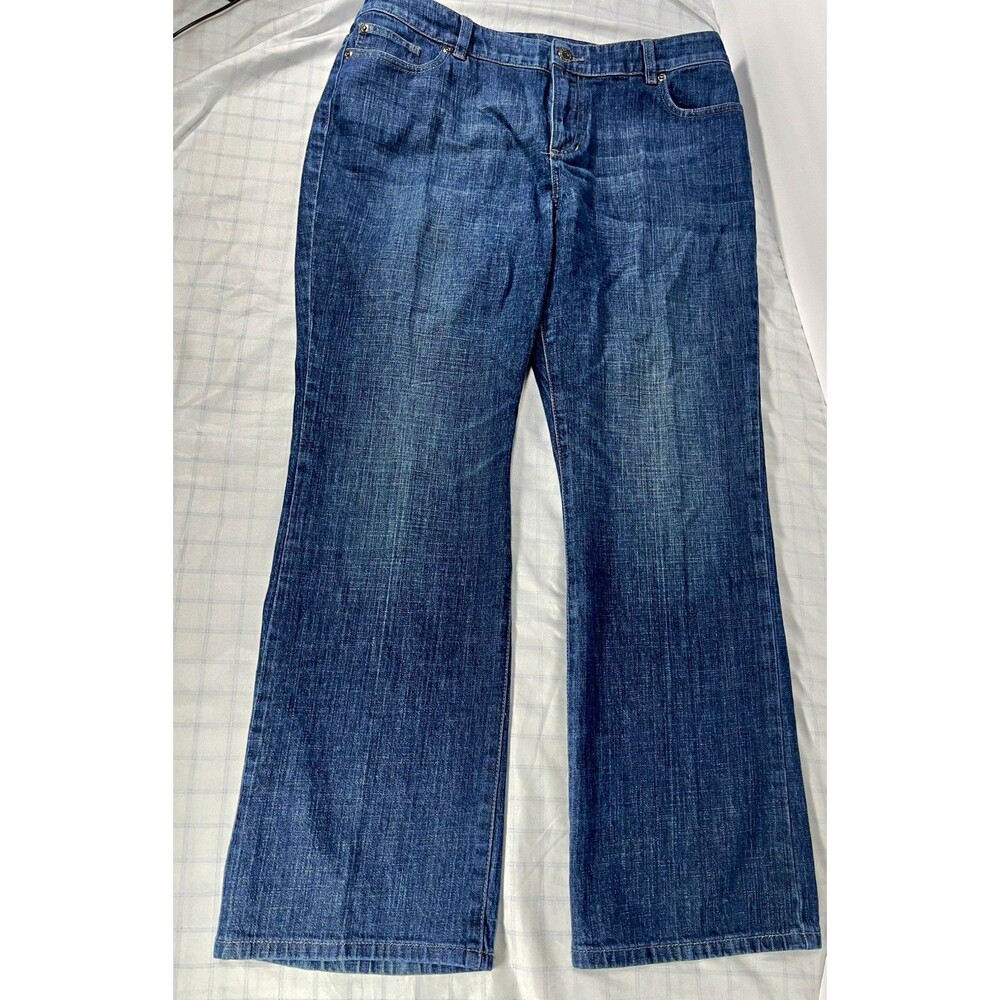 Chico’s Platinum Women’s Blue Denim Straight Jeans Stretch Size 2